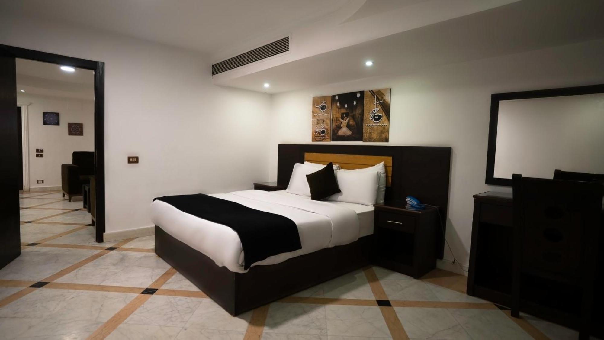 Galaxy Royal Suites Hotel Caïro Buitenkant foto